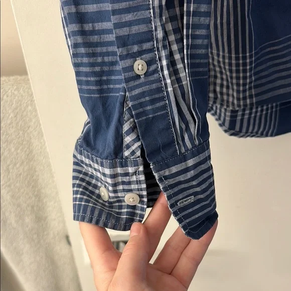 Falls Creek Blue and White Casual Button Down Shirt - Picture 3 of 4